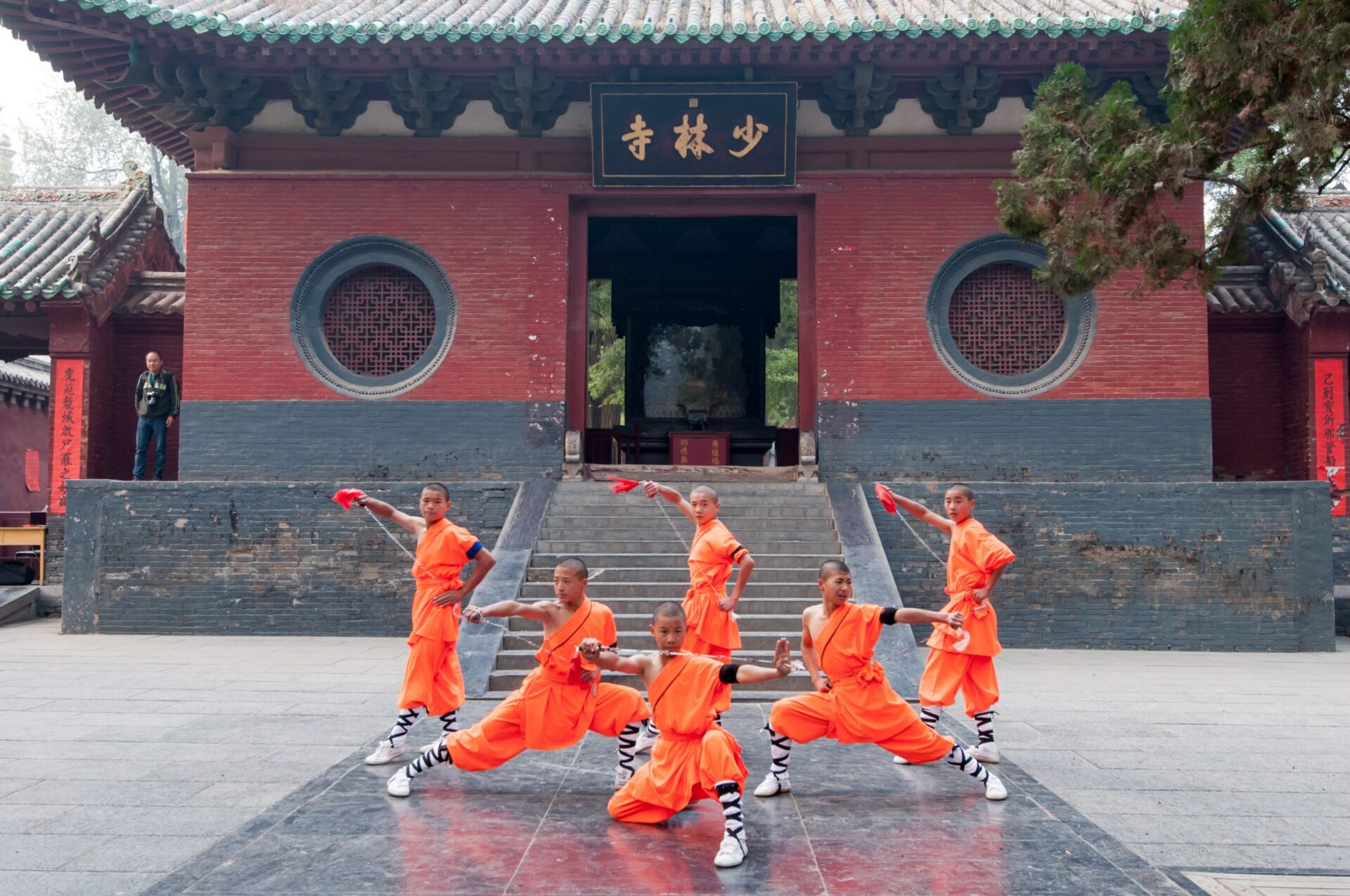 Dengfeng,henan,china-october,21:the,Group,Of,Shaolin,Kungfu,Performs,At,Shaolin,Temple